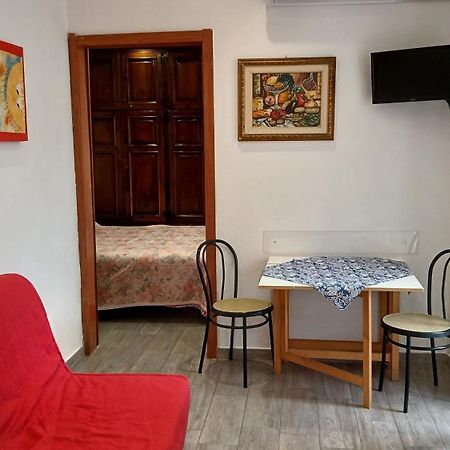 Appartamento Torrione Vallecrosia Buitenkant foto